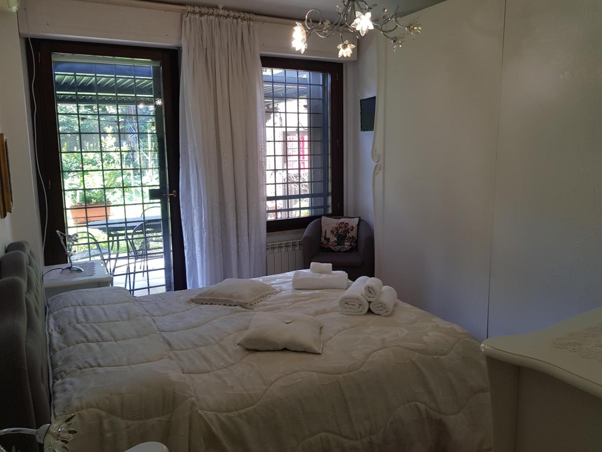 Eur Charme Apt&Garden Рим Экстерьер фото